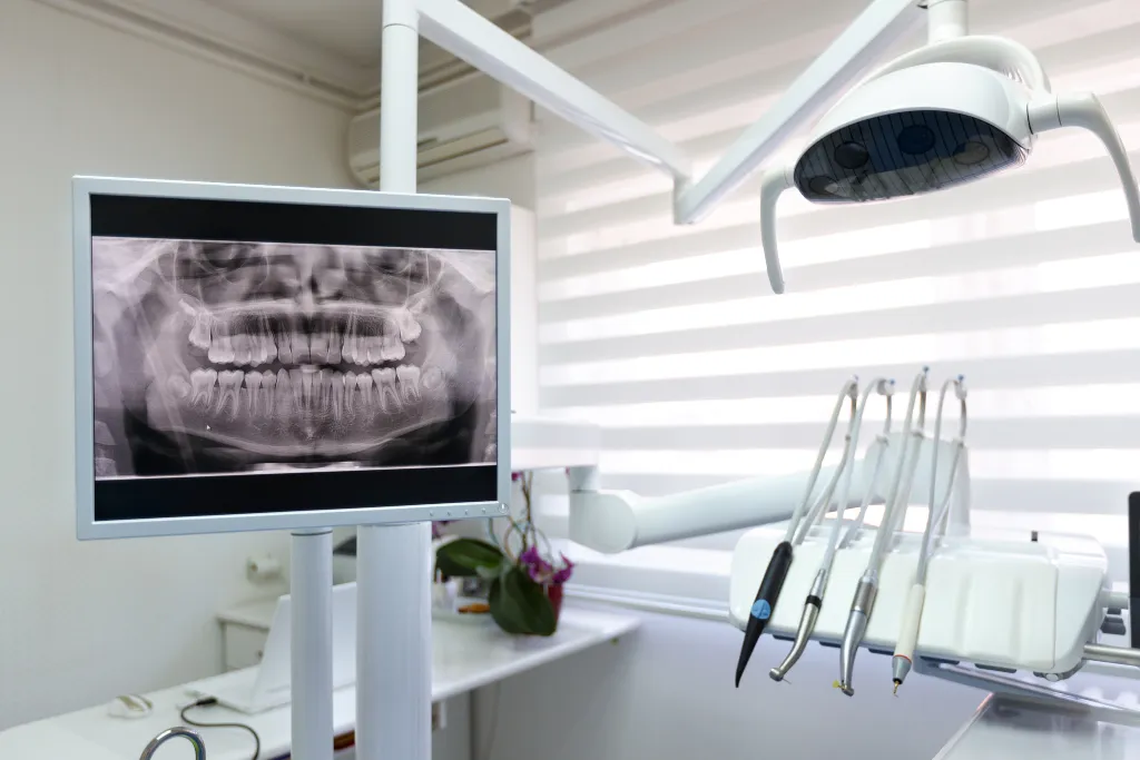 Modern Dental Office In Bronx With High Tech Equipment & 3D Scanner